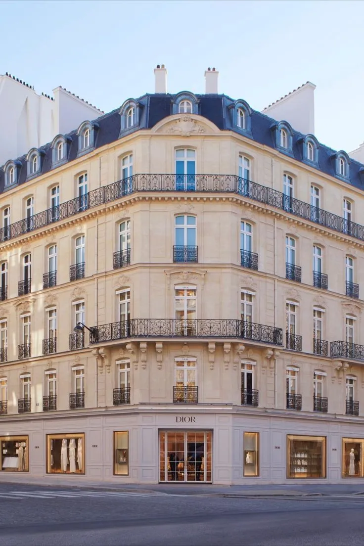 Avenue Montaigne